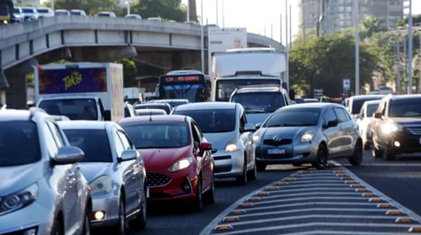 Colapso vial en Asunción: 260.000 viajes diarios sin solución