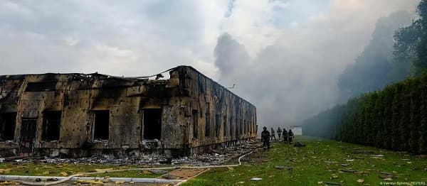 Rusia lanza ataque récord con 273 drones contra Ucrania