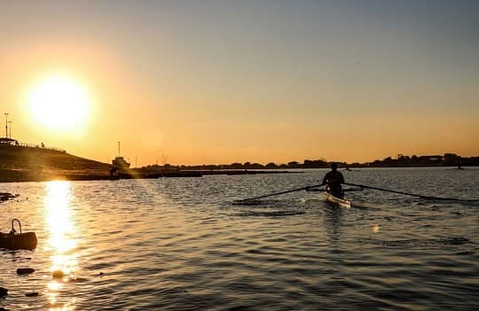 Jueves con mañana fría y tarde cálida en el país