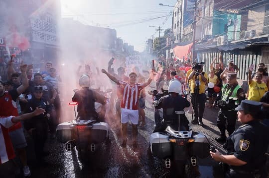 El bus de la Albirroja saldrá de Ypané a las 16:45 rumbo al Defensores