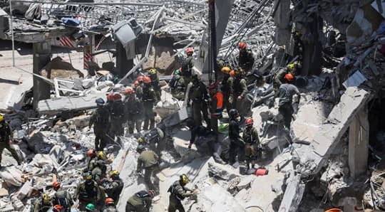 Israel bombardea instalaciones nucleares de Irán y escala el conflicto regional