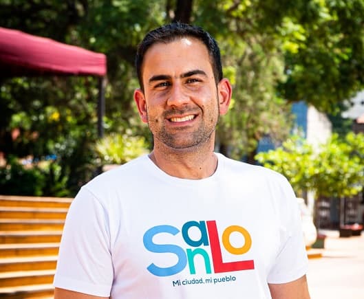 Felipe Salomón inaugura obras por WhatsApp desde Israel