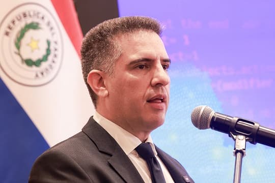 Gobierno lanza plan de ciberseguridad sin acceso a la prensa