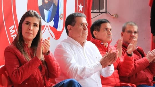 Cartes pide votar a colorados para acceder a ayudas