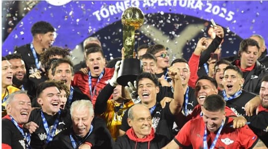 Libertad se consagra campeón del Apertura 2025