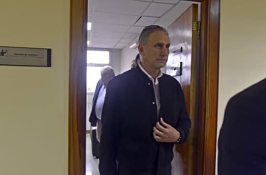 Acusan a exministro de Cartes por lavado y obstrucción