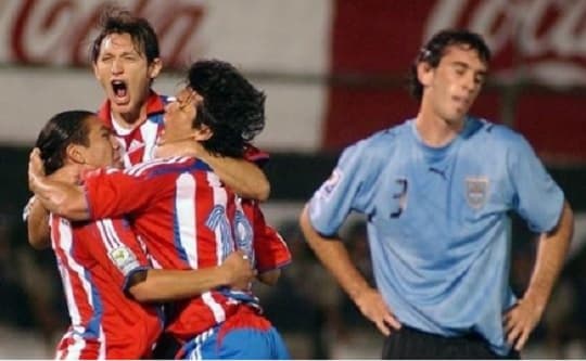 La Albirroja busca cortar racha ante Uruguay en casa