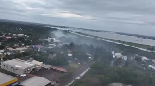 Quema de marihuana cubre de humo Saltos del Guairá
