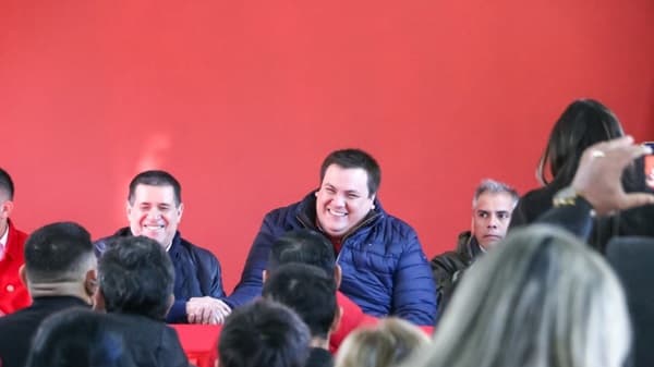 Gobernadores pujan por licencias de quiniela