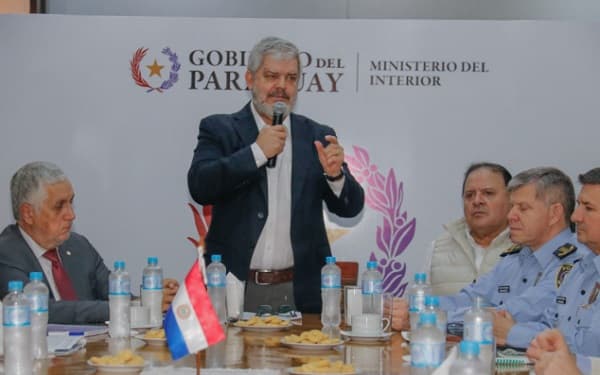 Riera anuncia creación de Secretaría de trata de personas