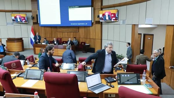 Oposición presenta ley para búsqueda de personas