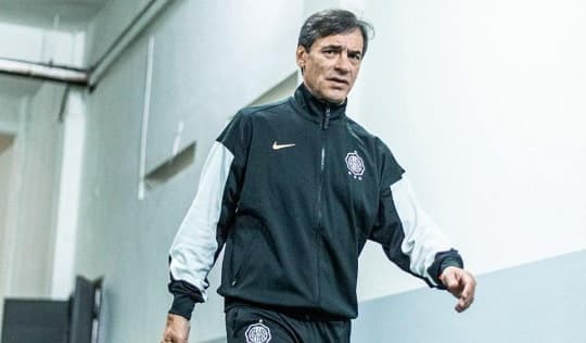 Olimpia pagará G. 1.395 millones por despedir a Bustos