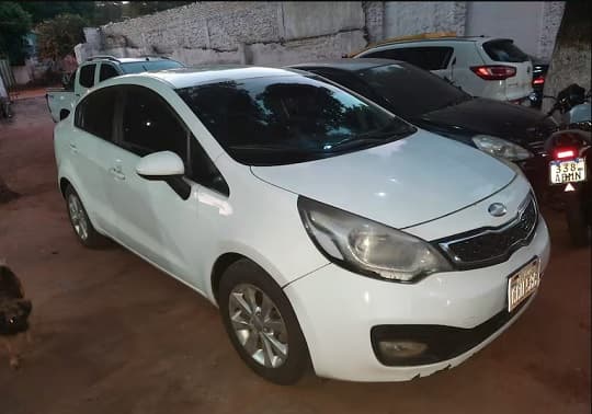 Detienen a chofer por presunto rapto de un niño: madre denunció que ignoró su reclamo