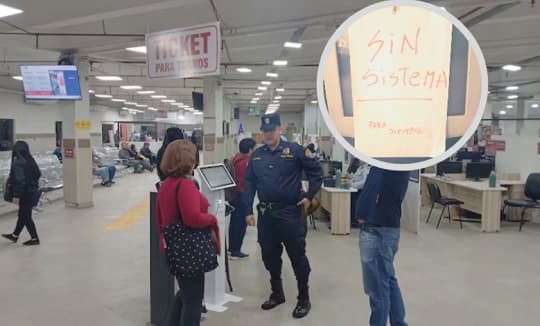 Fallo en el sistema deja sin atención al Departamento de Identificaciones