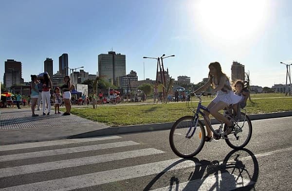 Semana arranca con mañanas frescas y tardes cálidas