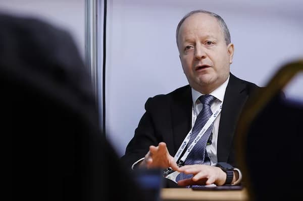 Gobierno busca frenar protestas con nueva oferta jubilatoria