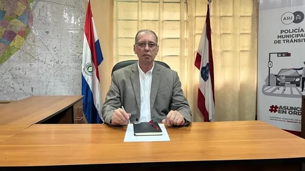 Guillermo Ortiz asume dirección de la PMT en Asunción