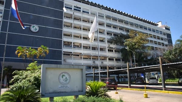 Buscan 50.000 firmas para reformar la ley de gobernanza del IPS