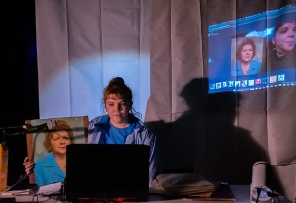 Casa Bicentenario de Artes Visuales habilita muestra sensorial de Jazmín Cebé