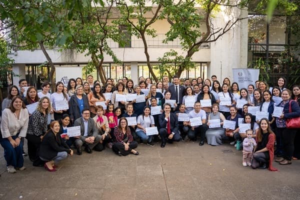 Más de 100 mediadores de lectura culminan formación