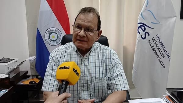 Rector de Villarrica denunciado por acoso y abuso sexual