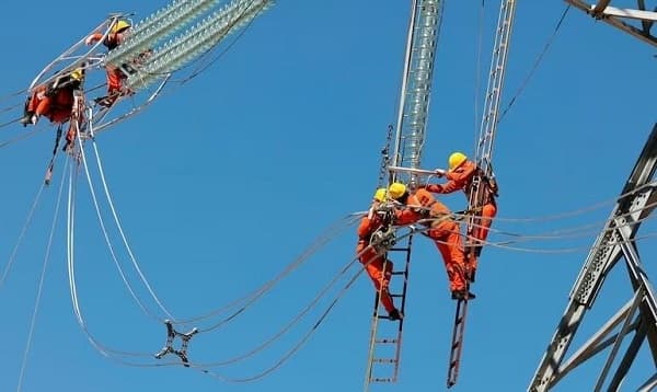 Altos, San Bernardino y Nueva Colombia sin luz desde la medianoche