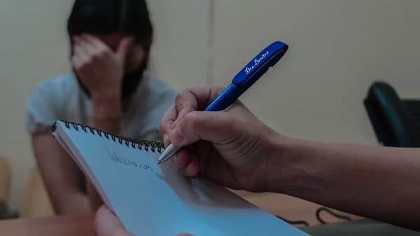 Salud lanza plan piloto contra adicciones en hospitales