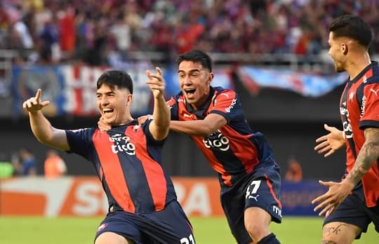 Cerro Porteño busca mantener su invicto ante Nacional