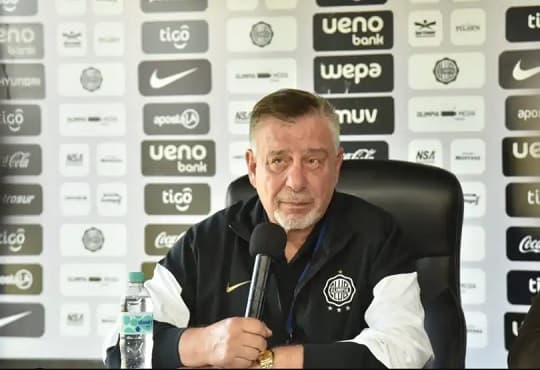 Olimpia presentó oficialmente a Éver Hugo Almeida como su nuevo entrenador