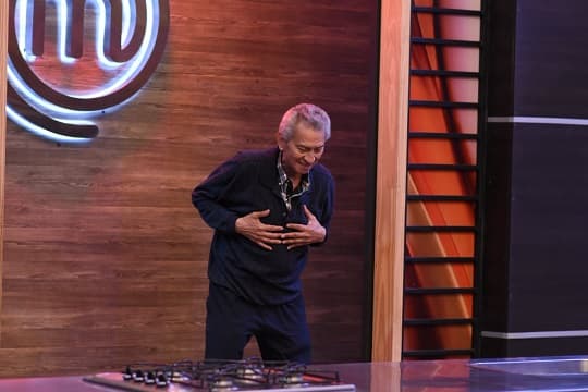 La despedida de Ramón Silva en MasterChef Celebrity generó emoción y reconocimiento
