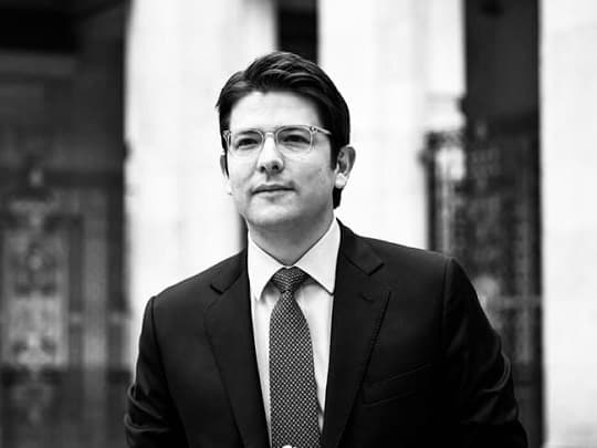 Muere el senador colombiano y precandidato presidencial Miguel Uribe Turbay, víctima de un atentado en junio en Bogotá