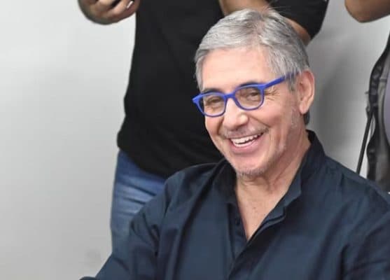 Transportistas exigen el pago de subsidios y advierten posible paro