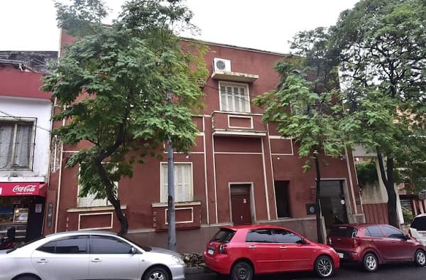 Corte Suprema se adjudica bienes del Colegio de Escribanos
