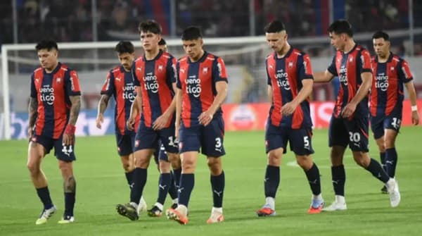 Cerro cae ante Estudiantes y compromete clasificación