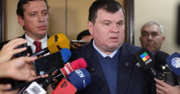 Dionisio Amarilla defiende a Noelia Cabrera y minimiza caso de planilleros