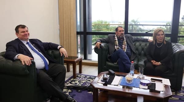 Liberocartistas evalúan expulsar a Noelia Cabrera