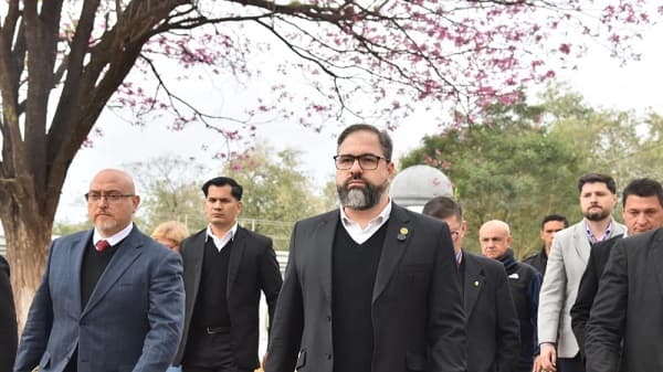 Ministro critica a juezas por hallazgo de celdas vip