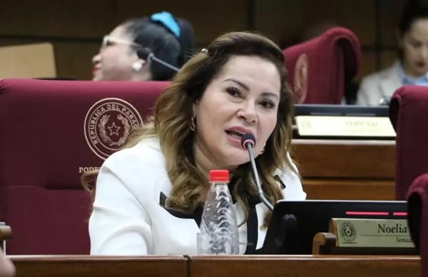 Noelia Cabrera se victimiza por caso de sobrinos planilleros