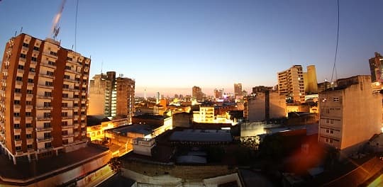 Jornada de miércoles con calor en Asunción y lluvias leves en el sur