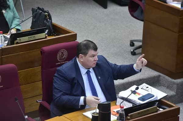 Sanción a Amarilla llegó tras cobro millonario de empresa vinculada