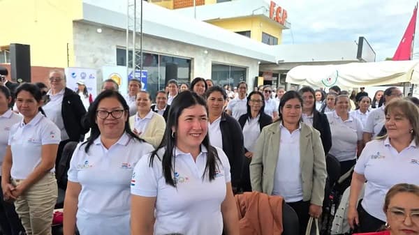 Proyecto japonés empodera a 9.000 mujeres rurales