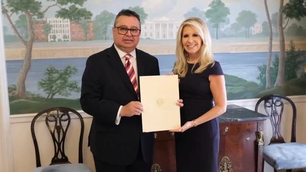 Leite comparte “estrategia contra el socialismo”