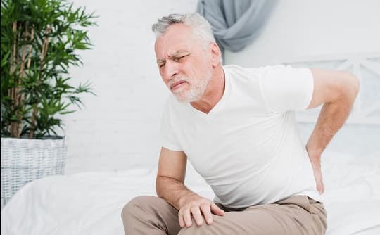 Ocho síntomas que los hombres entre 40 y 60 años no deben ignorar