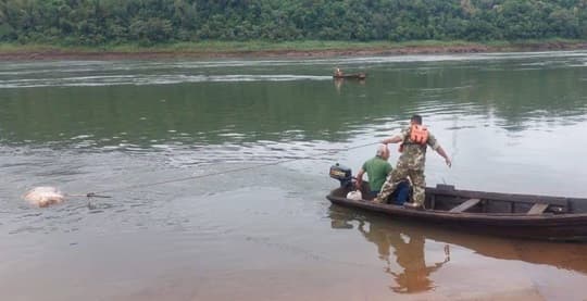 Cuerpo hallado en el Paraná sería del presunto sicario del militar Moral: estaba en avanzado estado de descomposición