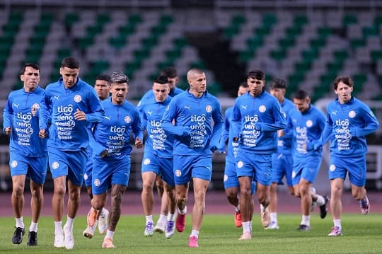 La Albirroja completó su última práctica en Corea del Sur antes del amistoso de mañana en Seúl