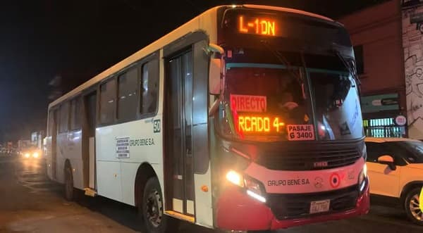 Red Búho B1 llega a la Estación de Buses de Asunción
