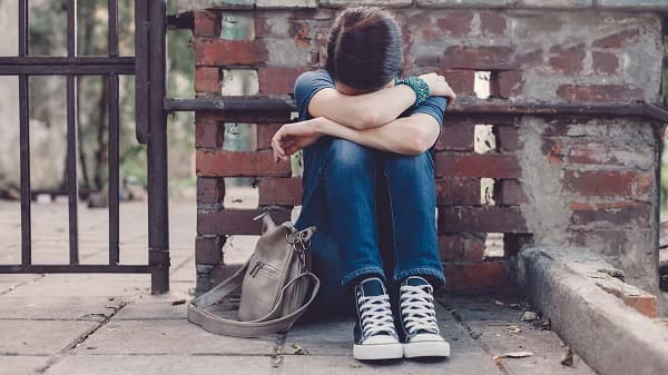 Cuatro adolescentes condenados por coacción y violación