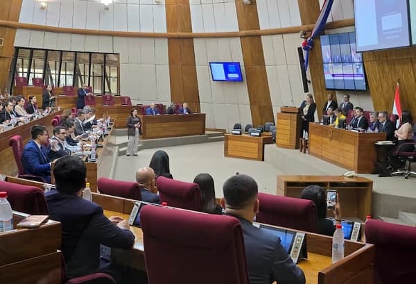 Interior del país exige subsidio y voz en reforma de transporte