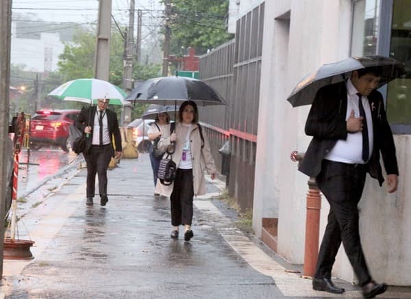 Jornada cálida con lluvias dispersas en gran parte del país
