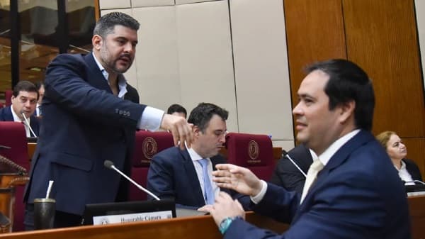 Diputado Gamarra intima a tiktoker por crítica a proyecto de peaje